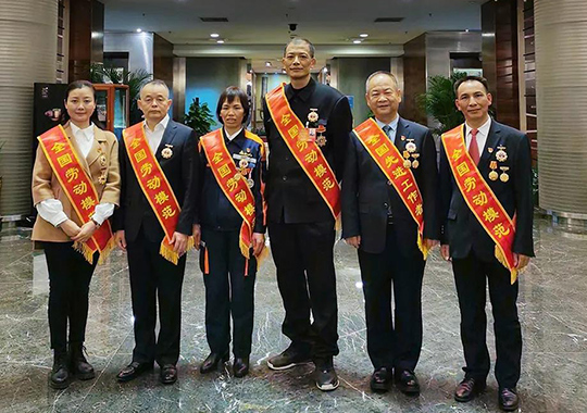 祝賀！這6位邵陽(yáng)人在北京人民大會(huì)堂接受表彰！